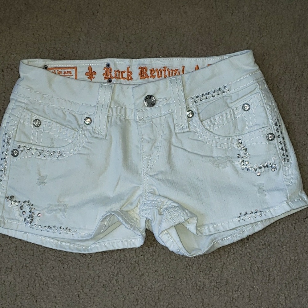 SHORTS
